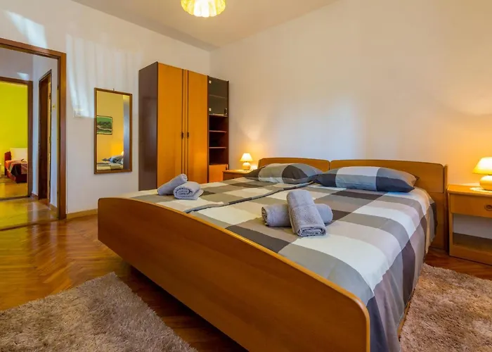 Ljiljana D Appartamento *