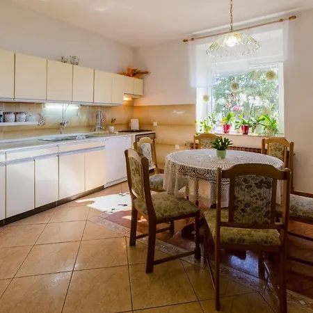 Apartment Ljiljana D