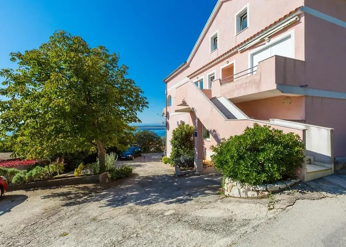 Apartamento Ljiljana D *