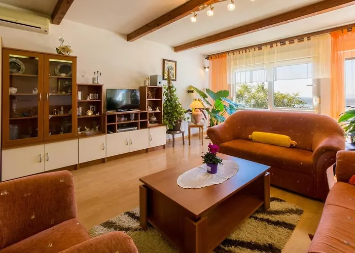 Ljiljana D * Dramalj