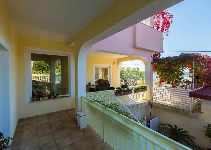 Apartamento Ljiljana D *